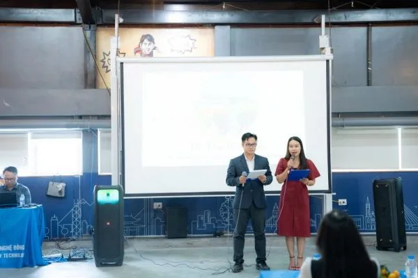 bung-no-voi-su-kien-chao-tan-sinh-vien-K2-ITCI-Amazing-journey-7